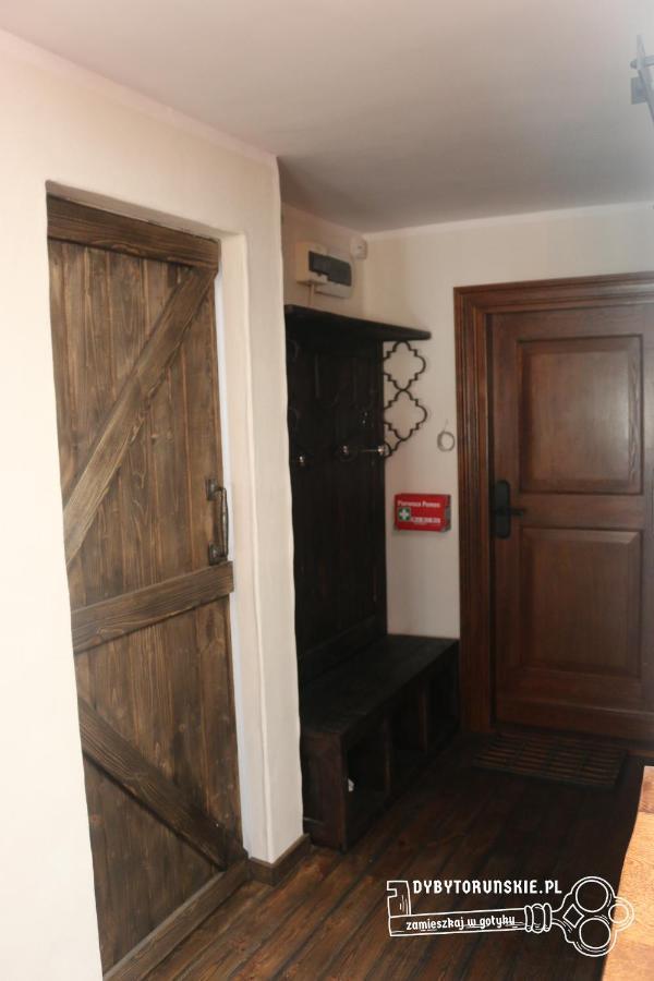 Gotyk Na Dotyk Z Tarasem Na Dachu Apartamento Stary Toruń Exterior foto